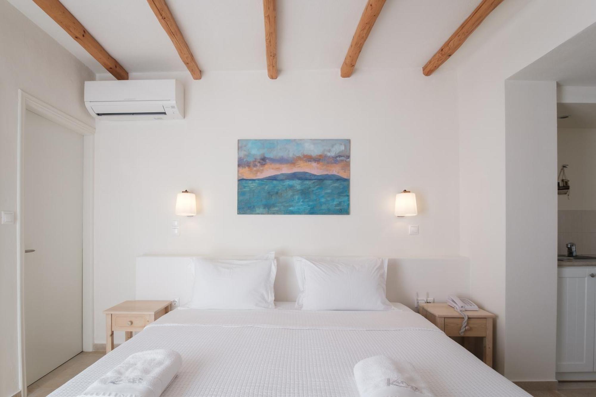 Kavos Hotel Naxos Stelida  Pokoj fotografie